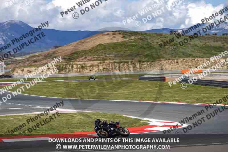cadwell no limits trackday;cadwell park;cadwell park photographs;cadwell trackday photographs;enduro digital images;event digital images;eventdigitalimages;navarra;no limits trackdays;peter wileman photography;racing digital images;trackday digital images;trackday photos